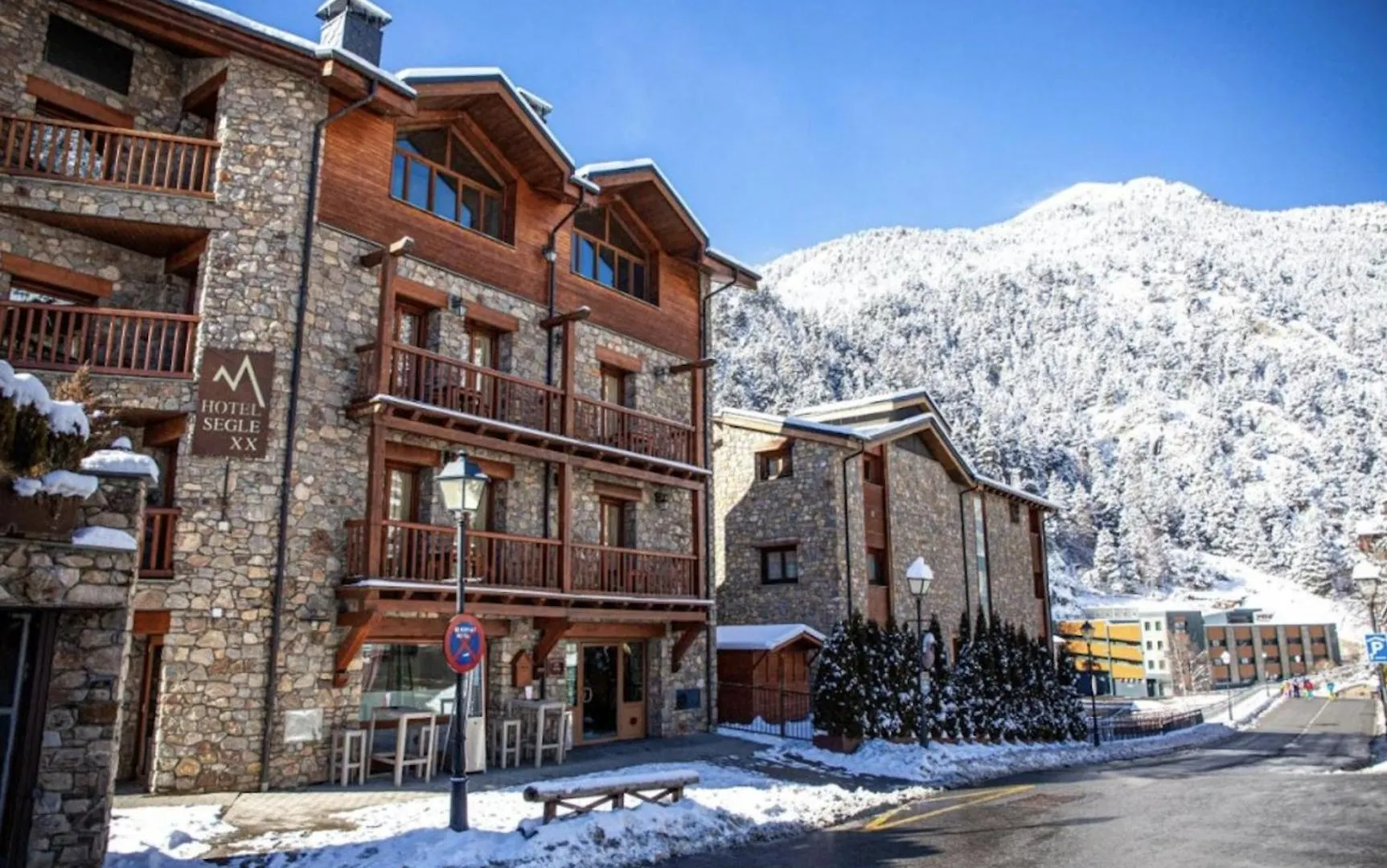 Hotel Segle XX location